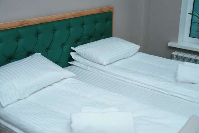 Отели типа «постель и завтрак» Gagarin Park Halal Apartments Алматы-18